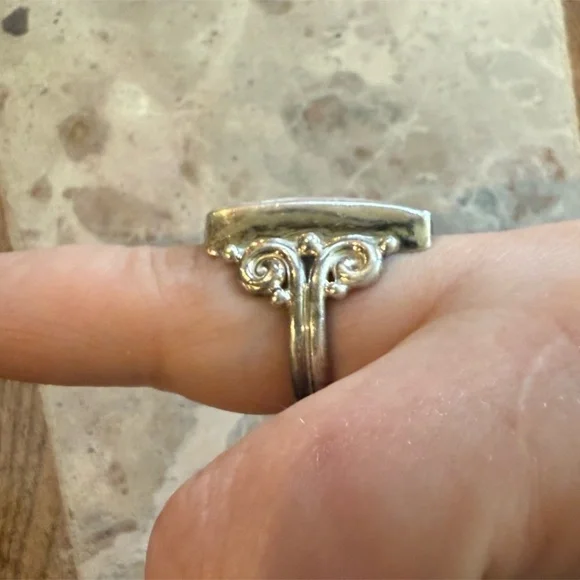 Vintage Sajen Sterling Silver Mother Of Pearl & Purple Quartz Ring Size 8 - Picture 2 of 9